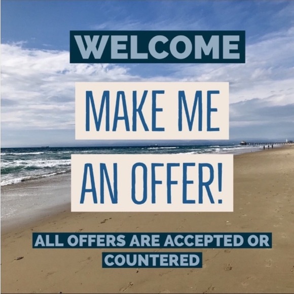 Closet Sale 🛍 Accepting Offers Today & 30% OFF BUNDLES - Picture 3 of 14